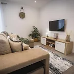 S&f House Azores