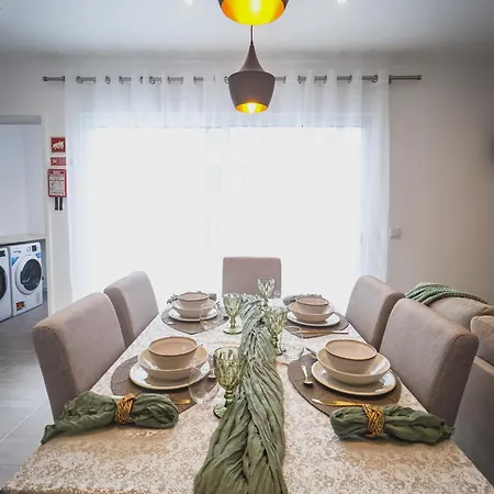 S&f House Azores Rabo de Peixe